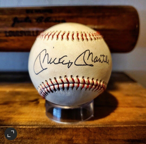 Mickey Mantle Autographed Baseball. Reproduction Souvenir Ball